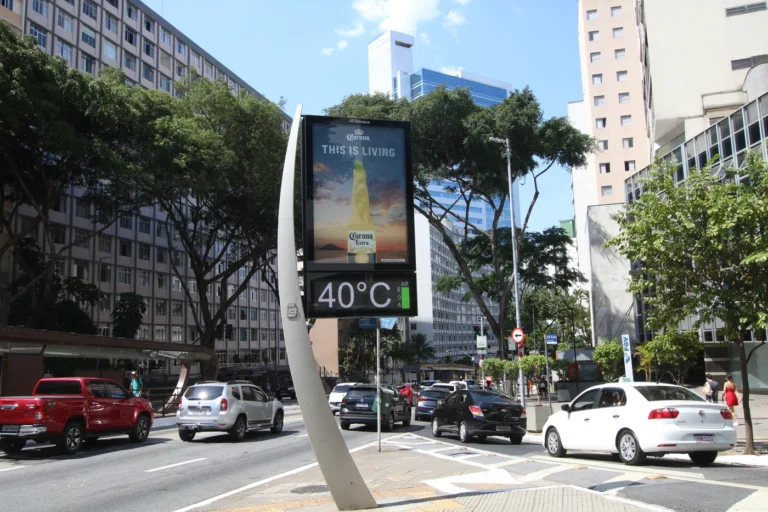 Capa_Onda-de-calor-Brasil-ja-passa-mais-de-50-dias-ao-ano-sob-altas-temperaturas