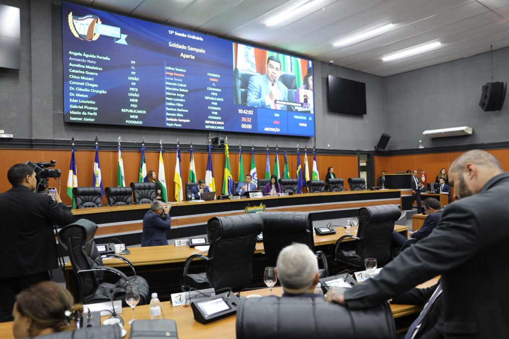 29-04-2025 - Sessão Ordinária - Foto Alfredo Maia-99