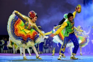 LpPv5yRY-QUADRILHA-ARRAIAL-NO-BOA-VISTA-JUNINA-FOTO-NILZETE-FRANCO-2-1024x683