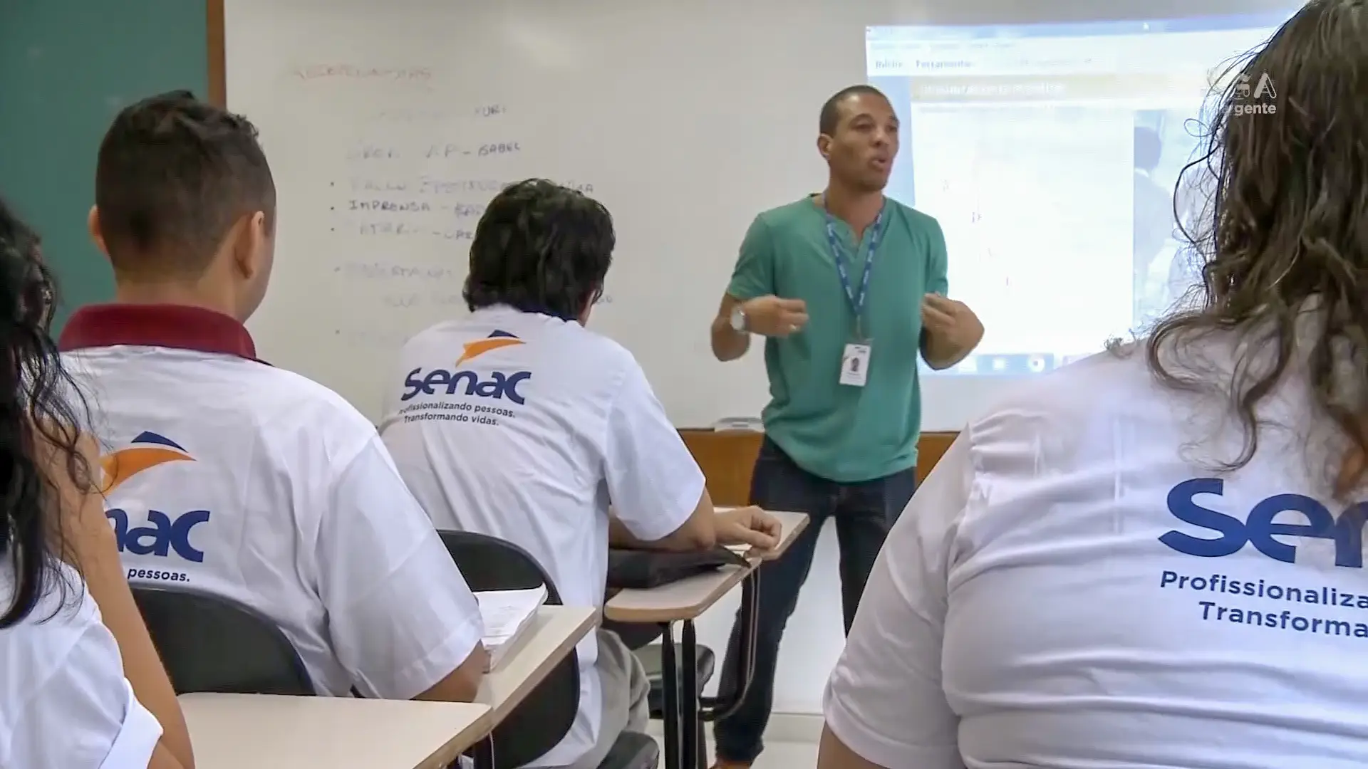 senac-rj-oferece-280-vagas-na-rocinha-em-cursos-gratuitos-de-capacitacao-profissional-2.jpg
