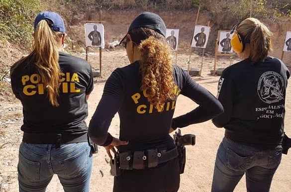 polícia