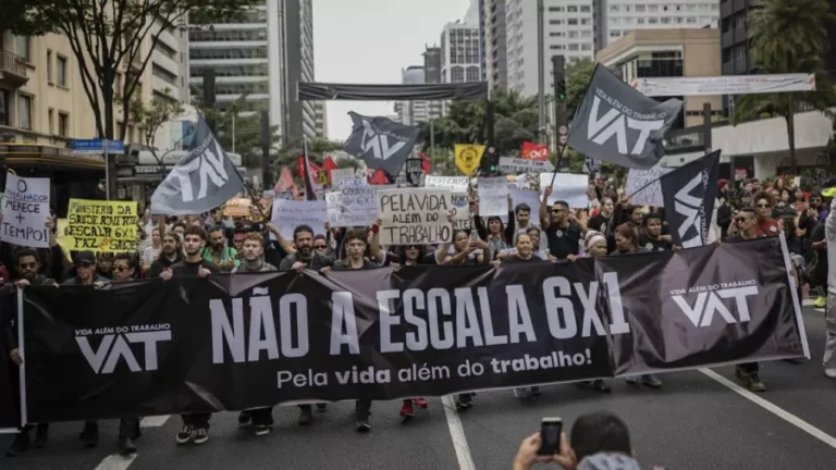 manifestacao-na-avenida-paulista-pelo-fim-da-escala-6x1-1733406332523_v2_900x506.jpg