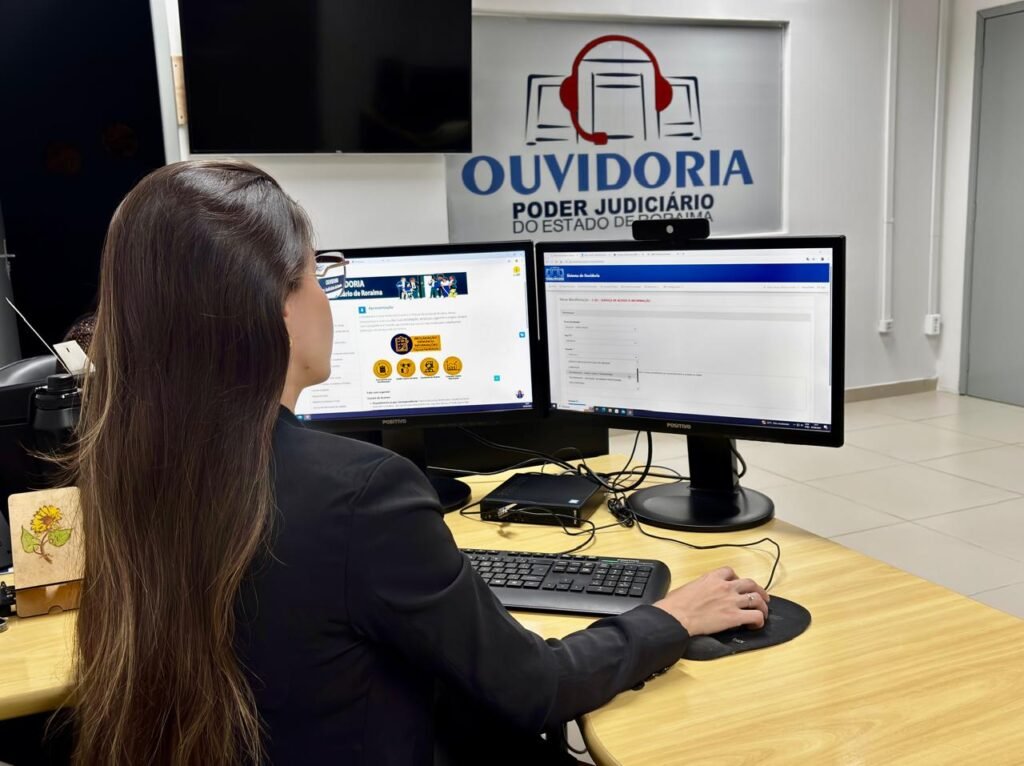 0608_ouvidoria_lgbt