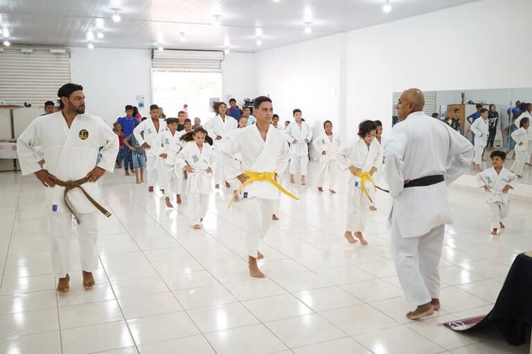 CCJuv-abre-inscricoes-de-aulas-de-Carate-para-adultos-foto-Marley-Lima