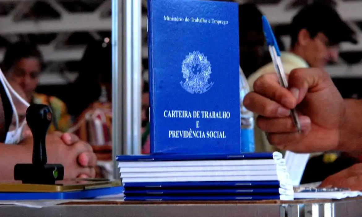 carteira_de_trabalho_-_marcello_casal_jr