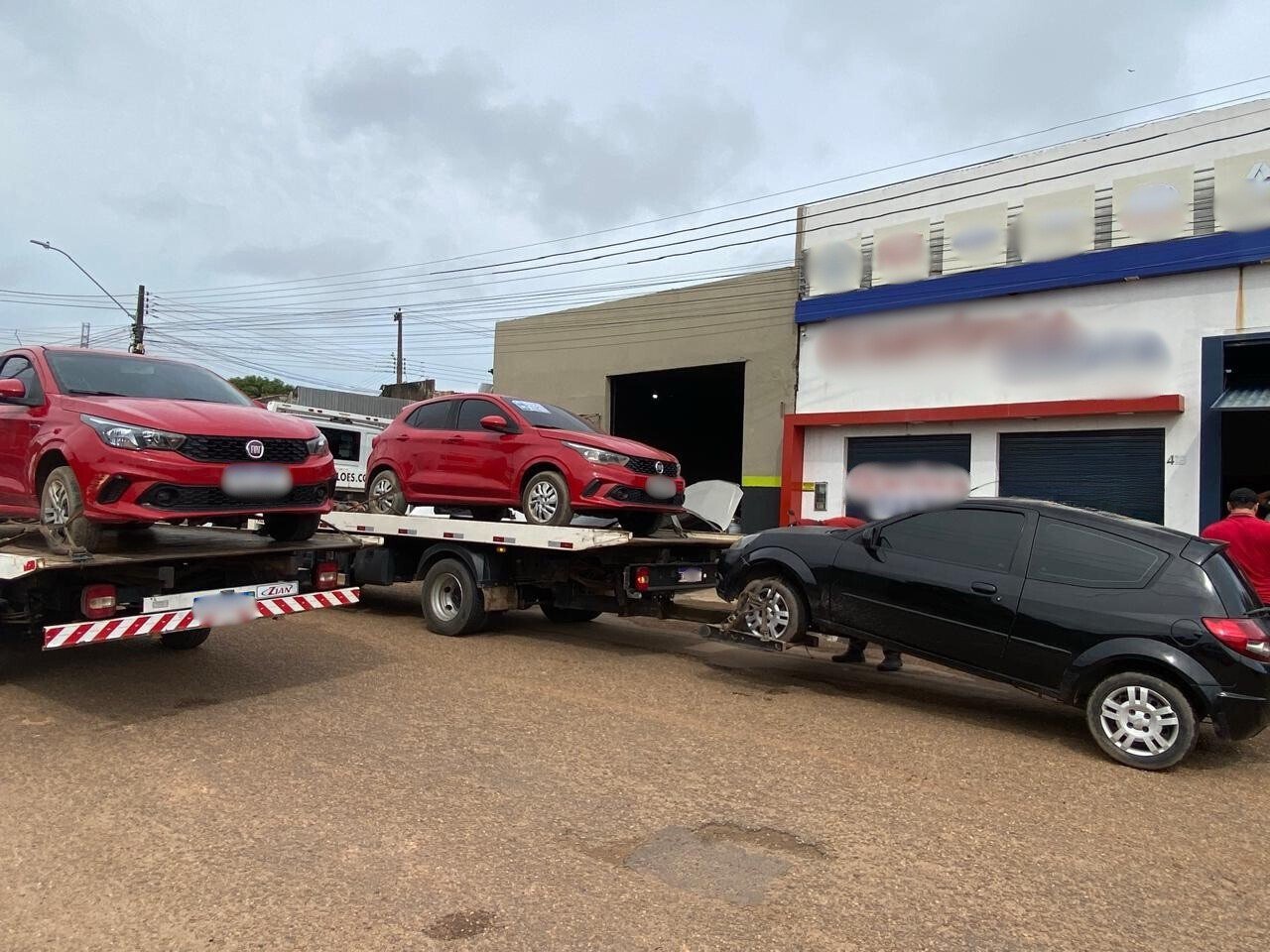 photo_4969950891973132525_y