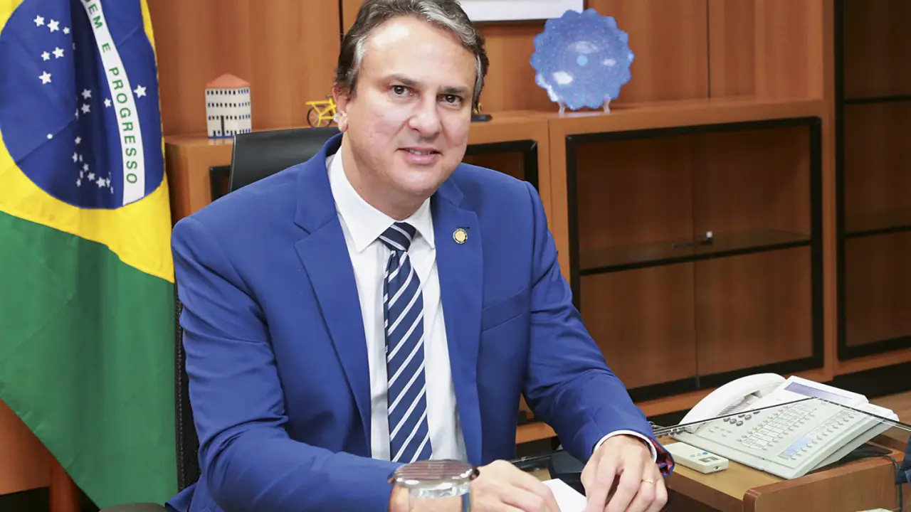 CAMILO-SANTANA-MINISTRO-EDUCACAO-2023-2.jpg