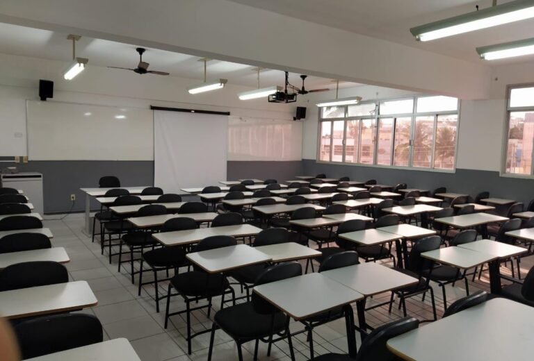 sala-de-aula-faculdade