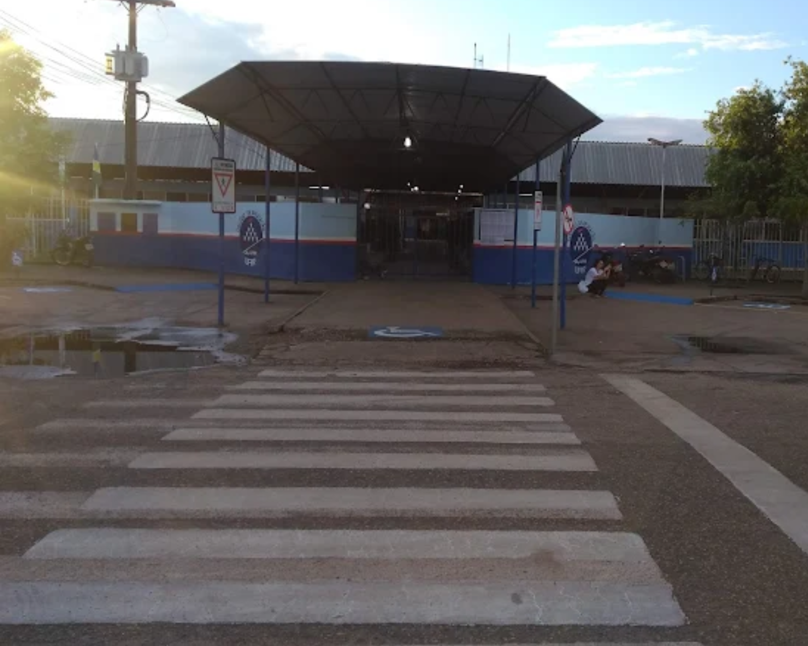 Blank 3 Panel Portraits Comic Strip (4)