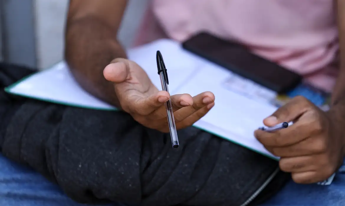 enem-mc_abr_16112025-3