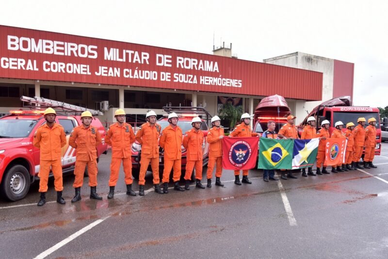 Governo-de-Roraima-envia-efetivo-do-Corpo-de-Bombeiros-para-auxiliar-em-acoes-de-socorro-no-Estado-4 (1)
