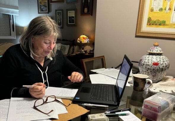 photo_4967668537765858213_y