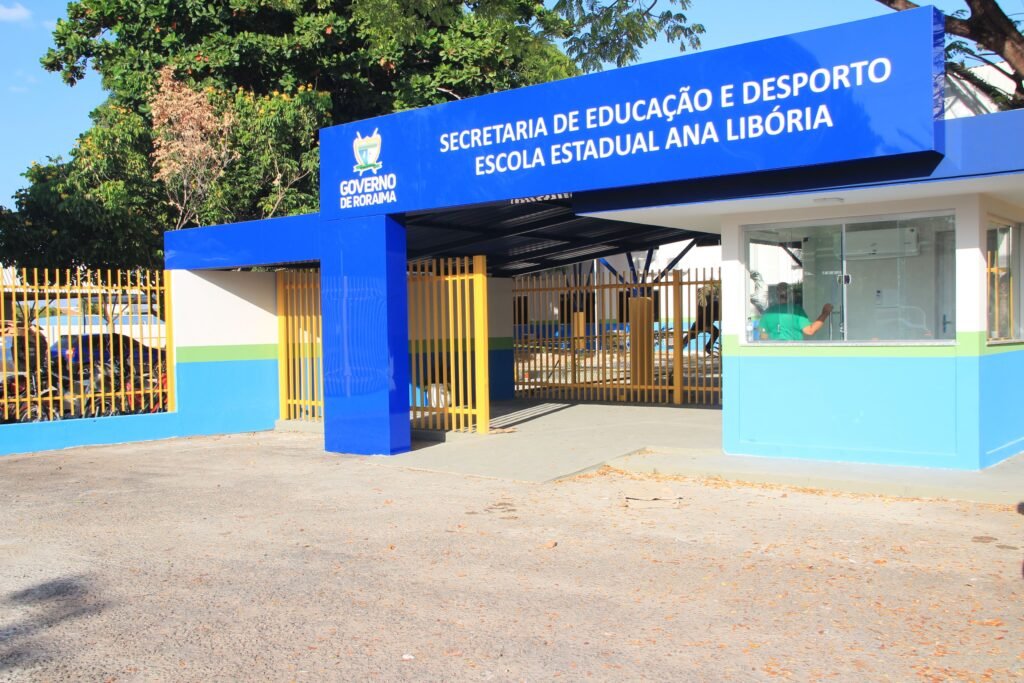 Fachada-da-EE-Ana-Liboria-Cessao-a-eleicoes-suplementares-Ascom-Seed-18.06.26-1024x683.jpg