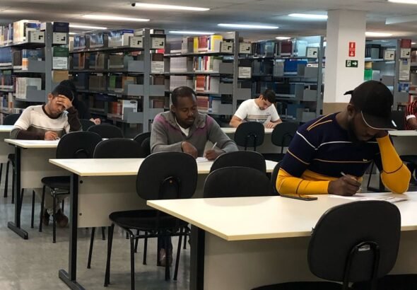 prova de proficiência em Língua Portuguesa