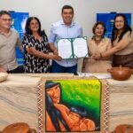 Governo de Roraima assina termo com Governo Federal para construção de 23 escolas indígenas