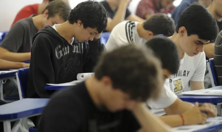 estudantes prouni