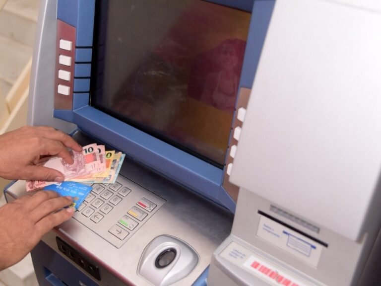 Governo antecipa pagamento de agosto e injeta mais de R$ 340 milhões na economia de Roraima_Arquivo Secom-RR (2)