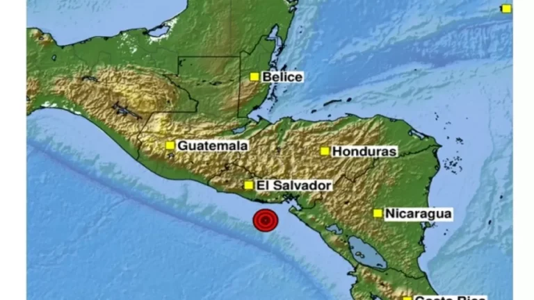 Tremor em El Salvador
