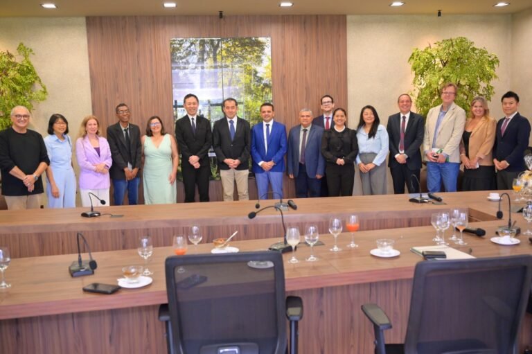 Visita do embaixador do Japão a Roraima abre diálogo para novas parcerias com o governo_Fernando Oliveira-SECOM RR (2)