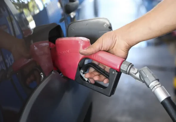 posto_de_gasolina_jfcrz_abr_0605223809_1