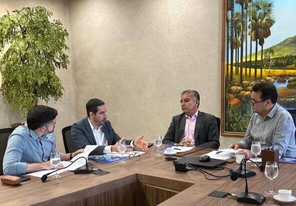 Secretário da Casa Civil recebe presidente do TCE-RR para falar sobre transição de governo_SECOM RR (3)